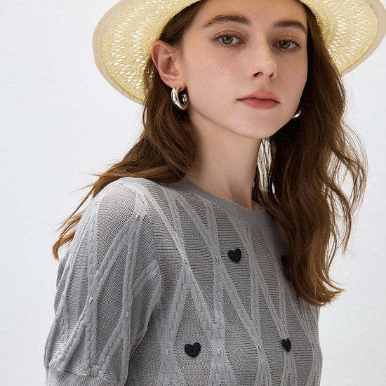 COMOBOCA Women's Heart Appliques Diamond Knit Top