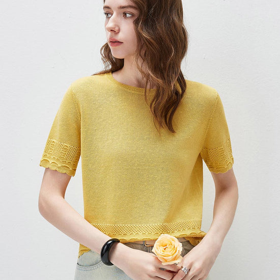 COMOBOCA Yellow Women's Scalloped Lace Trim Knit T-Shirt