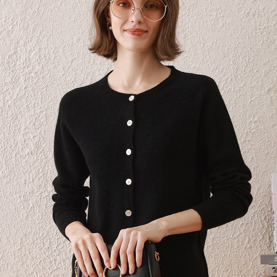 COMOBOCA BLACK 100% Wool Women's Round Neck Cardigan Sweater