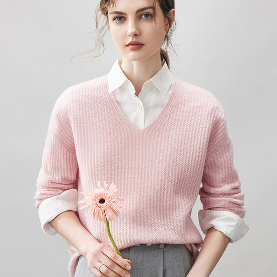 COMOBOCA Pink 100% Cashmere Women's Ribbed V-Neck Knit Sweater