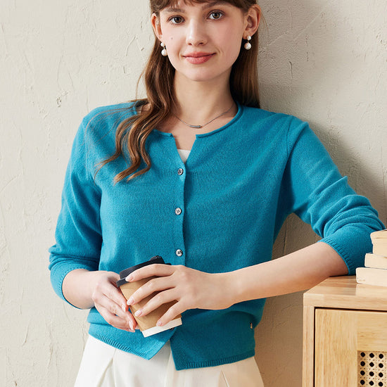 COMOBOCA Blue 100% Wool Women's V-Neck Button Up Cardigan