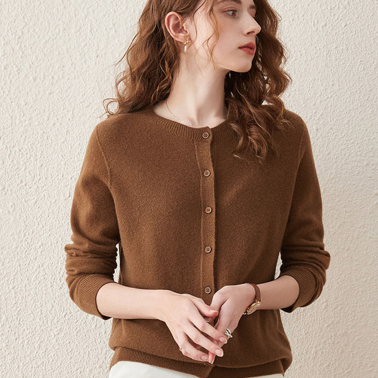 COMOBOCA 100% Wool Women's Round Neck Knit Cardigan