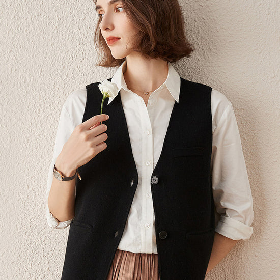 COMOBOCA Black 100% Wool Elegant Sleeveless Button-Up Vest