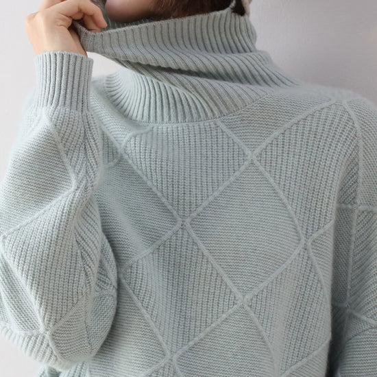 COMOBOCA 100% Cashmere Women's Diamond Knit Turtleneck Sweater