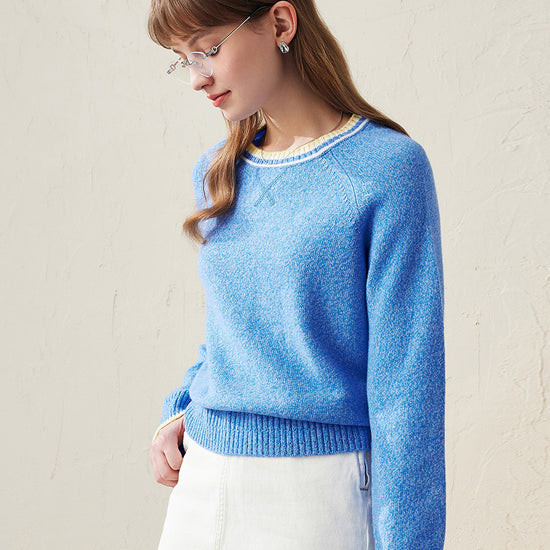 COMOBOCA 100% Wool Women's Contrast Trim Knit Sweater