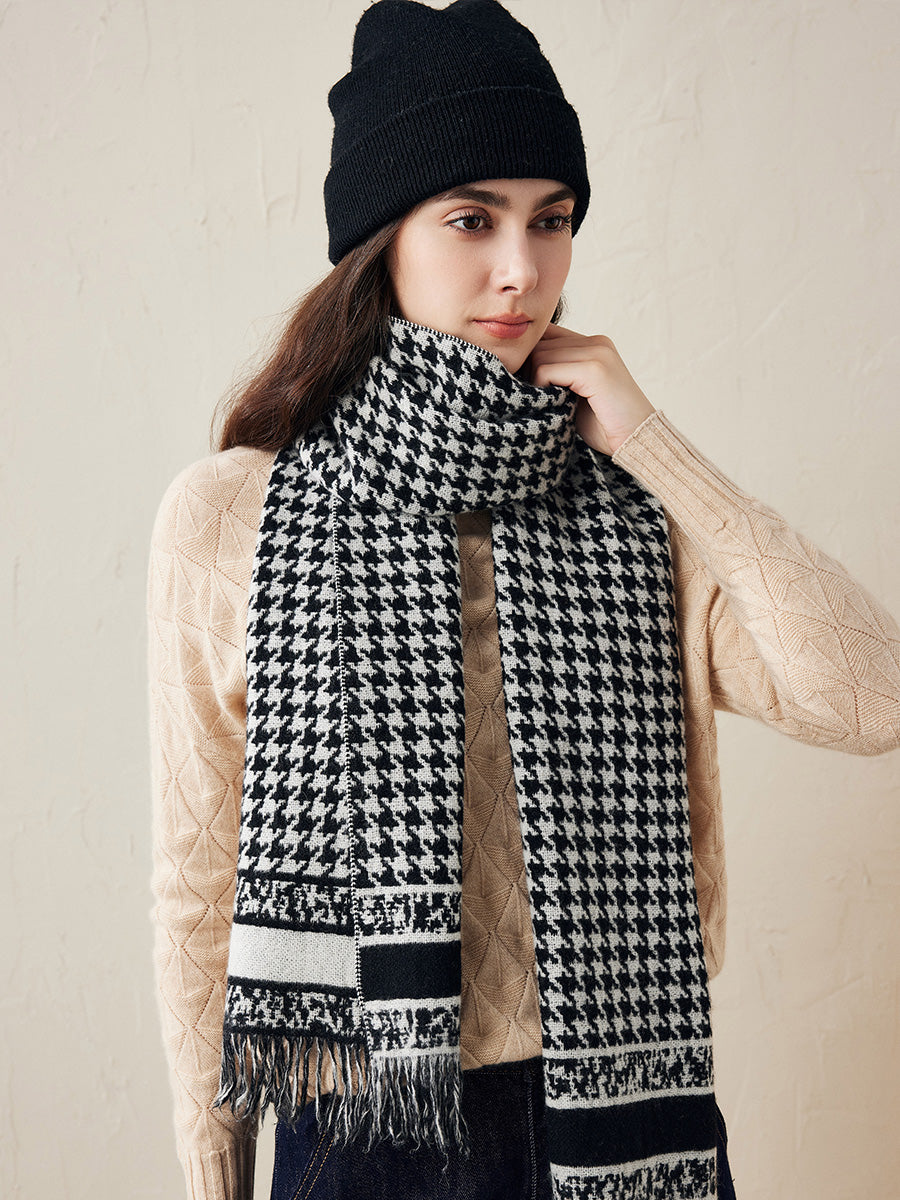 COMOBOCA 100% Cashmere Houndstooth Patterned Scarf