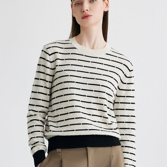 COMOBOCA 100% Cashmere Women's Striped Round Neck Knit Sweater