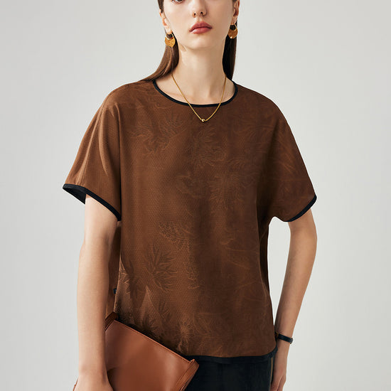 COMOBOCA Women's Dual Color T-Shirt with Textured Floral