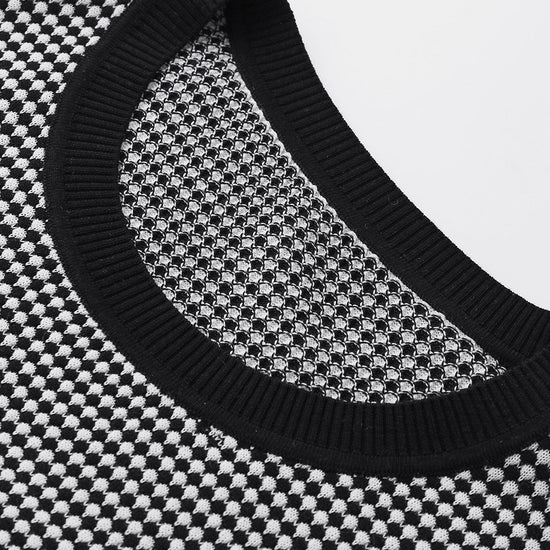 COMOBOCA Women's Houndstooth Pattern Knit T-Shirt