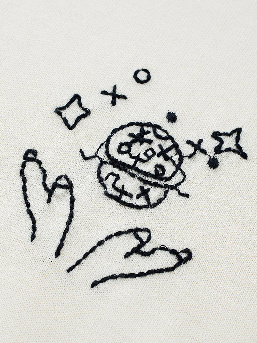 COMOBOCA Women's Embroidered Collared Knit T-Shirt