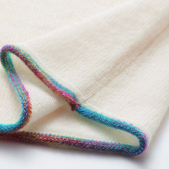 COMOBOCA 100% Cashmere Women's Sweater with Built-in Collar