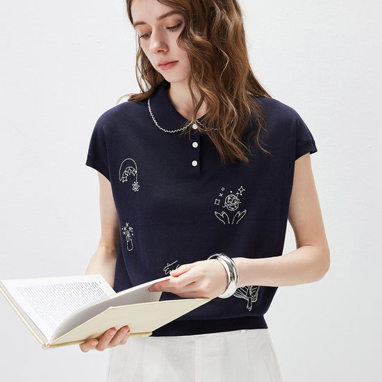 COMOBOCA Women's Embroidered Collared Knit T-Shirt