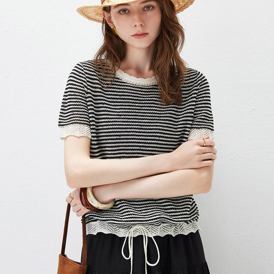 COMOBOCA Black Women's Drawstring Striped Lace Trim Knit T-Shirt