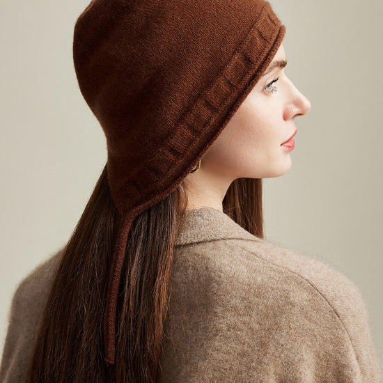 COMOBOCA 100% Cashmere Women's Knit Beanie with Ties