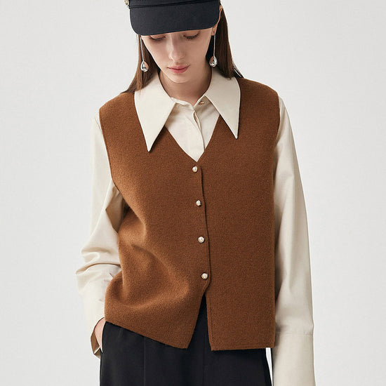 COMOBOCA 100% Wool Women's Button-Down Knit Vest