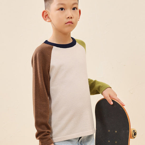 COMOBOCA 100% Wool Kid's Casual Colorblock Knit Sweater