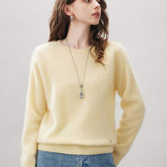 COMOBOCA Light Yellow Women's Wool Seamless Brushed Knit Sweater