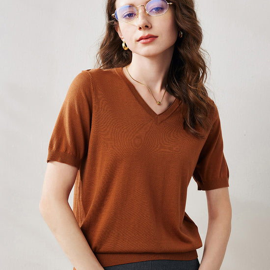 COMOBOCA Brown Women's Lyocell V-Neck Ribbed Knit T-Shirt