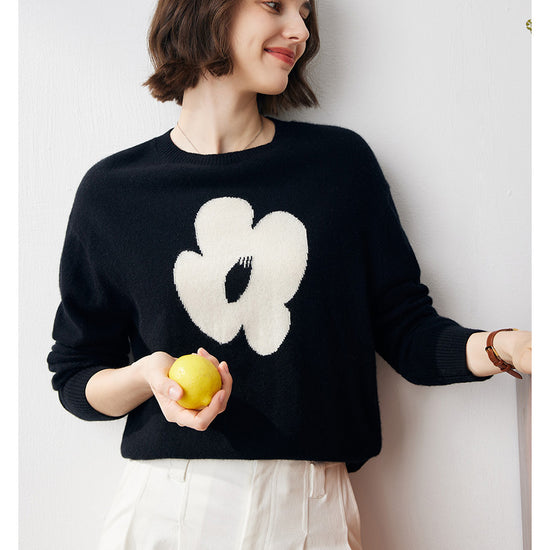 COMOBOCA Black 100% Cashmere Women's Floral Knit Sweater