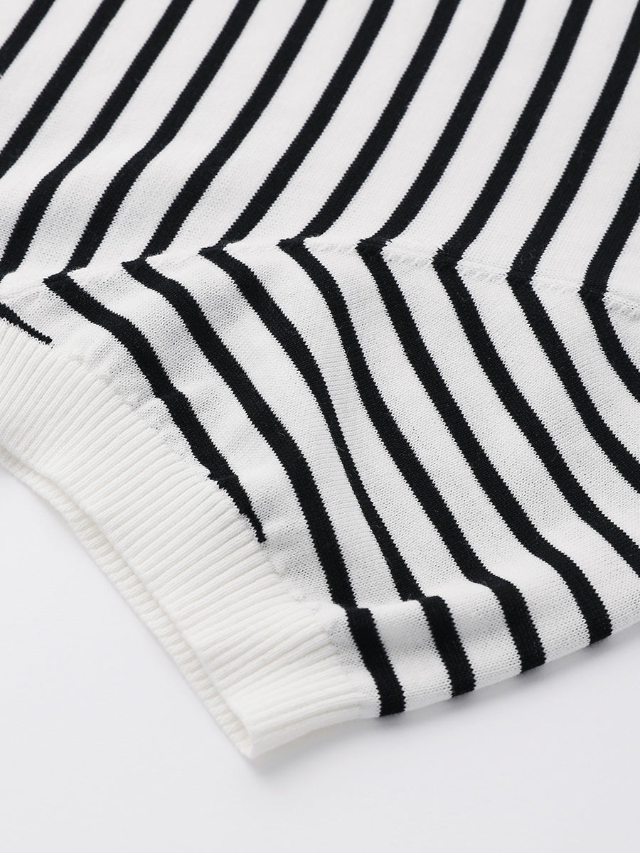 COMOBOCA Women's Striped Button Back T-Shirt