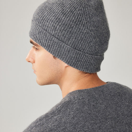 COMOBOCA 100% Wool Men's Ribbed Knit Beanie
