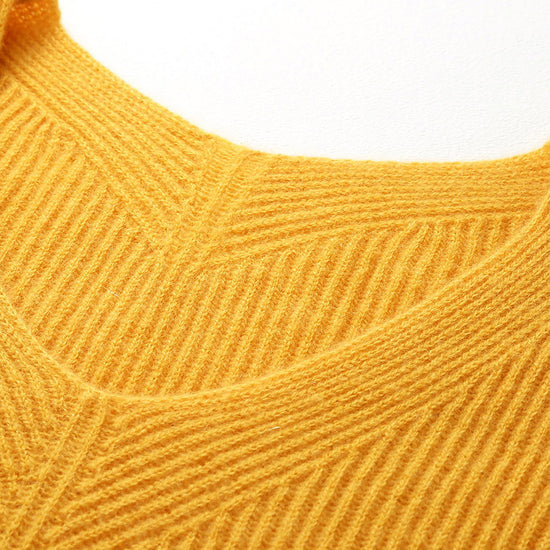 COMOBOCA 100% Cashmere Women's V-Neck Ribbed Knit Sweater