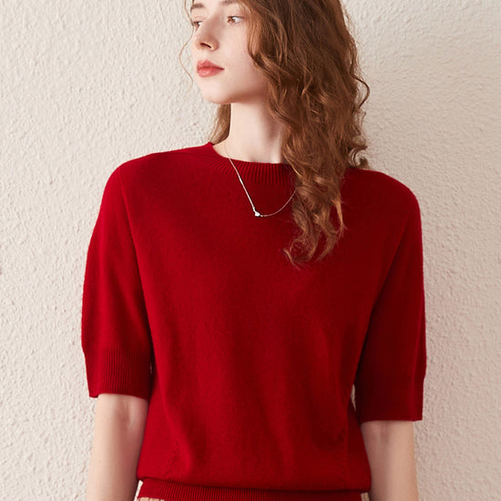 COMOBOCA RED 100% Wool Women's Seamless Round Neck Knit Sweater