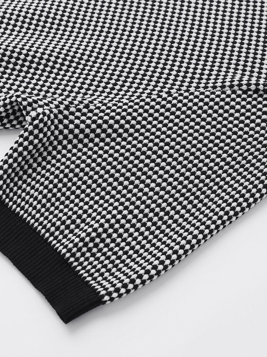 COMOBOCA Women's Houndstooth Pattern Knit T-Shirt