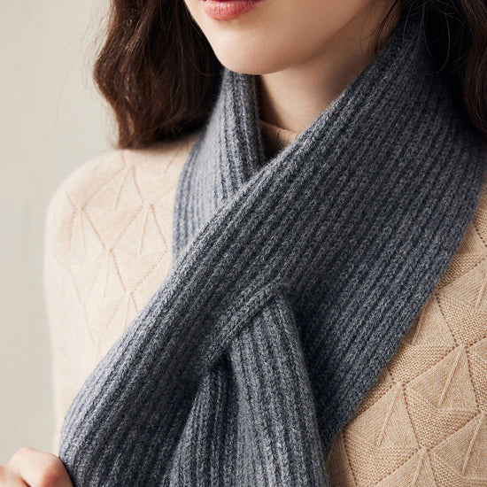 COMOBOCA 100% Cashmere Luxurious Ribbed Scarf