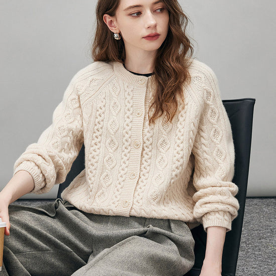 COMOBOCA 100% Wool Women's Cable Knit Button Cardigan