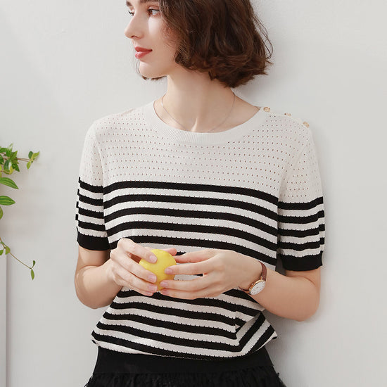 COMOBOCA Women's Striped Knit T-Shirt