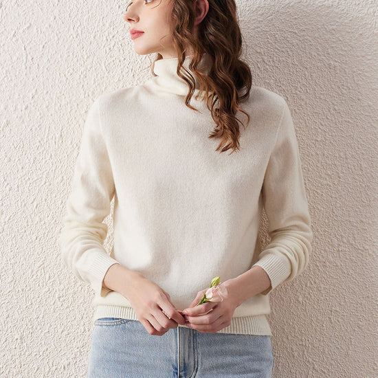 COMOBOCA BEIGE 100% Wool Women's Ribbed Turtleneck Sweater