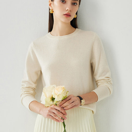 COMOBOCA White 100% Cashmere Women's Round Neck Sweater