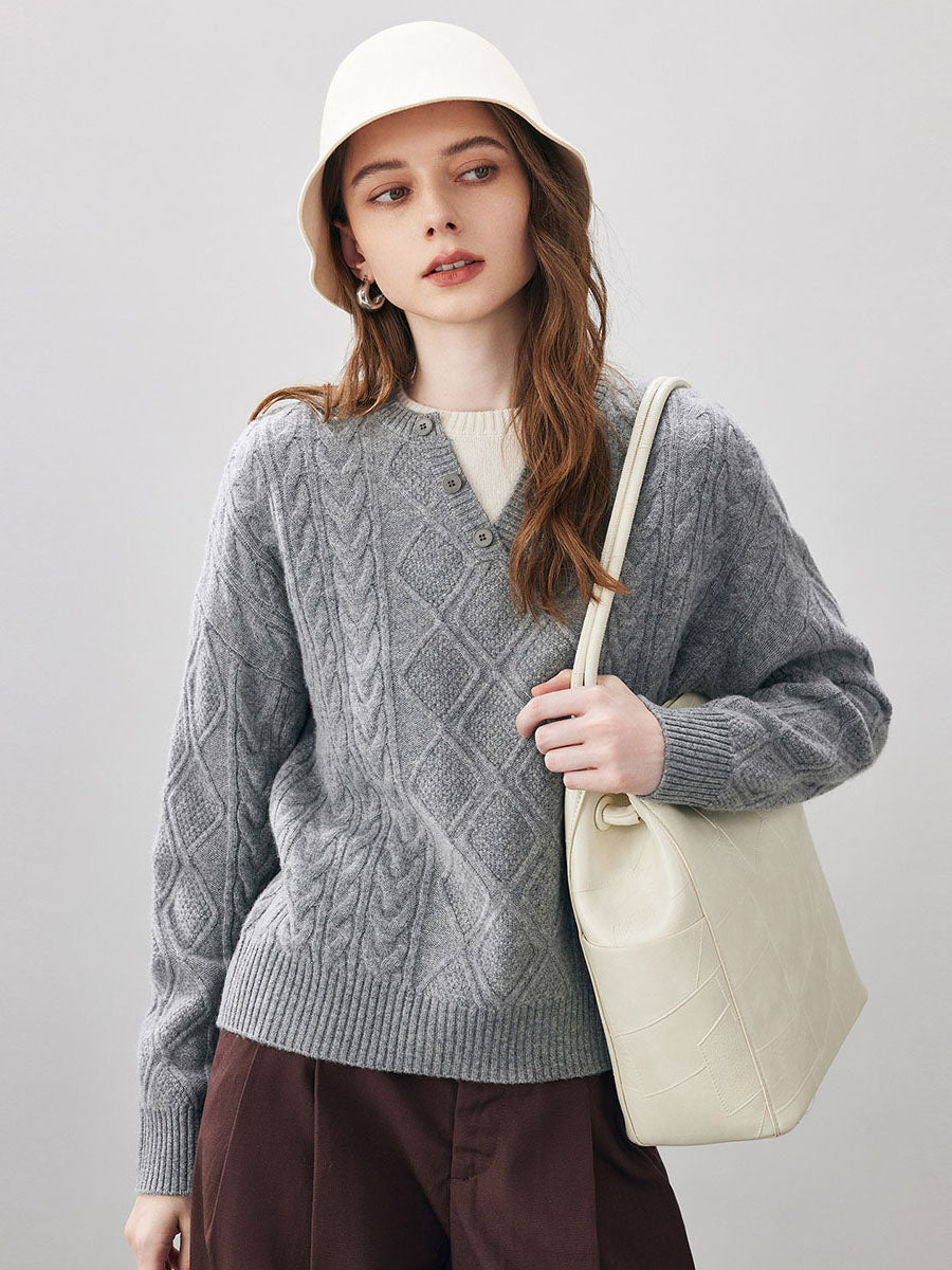 COMOBOCA Light Gray 100% Wool Women's V-Neck Cable Knit Sweater