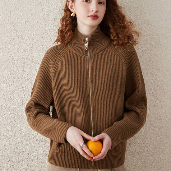 COMOBOCA 100% Wool Women's Half-High Neck Zip Cardigan