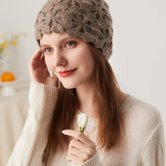 COMOBOCA Coffee Camel 100% Cashmere Women's Floral Crochet Knit Beanie