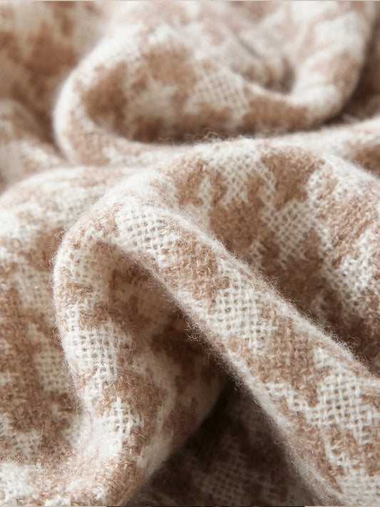 COMOBOCA 100% Cashmere Houndstooth Patterned Scarf