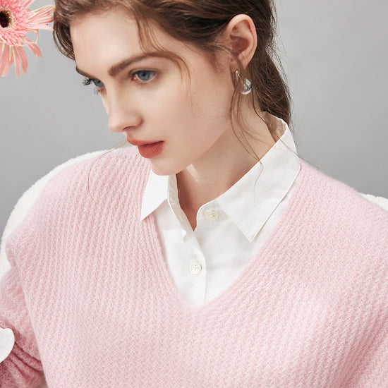 COMOBOCA 100% Cashmere Women's Ribbed V-Neck Knit Sweater