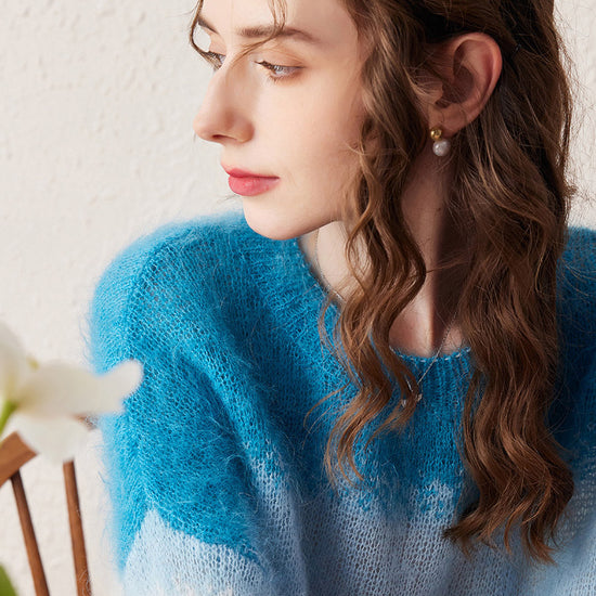 COMOBOCA Women's Mohair Gradient Color Block Fluffy Knit Sweater