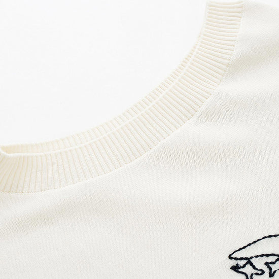 COMOBOCA Women's Embroidered Collared Knit T-Shirt