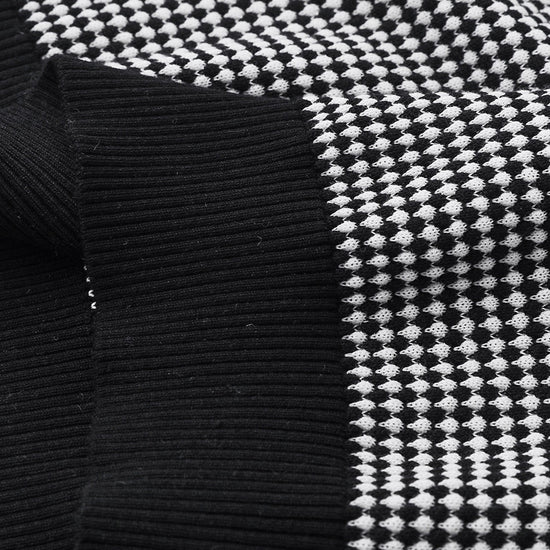 COMOBOCA Women's Houndstooth Pattern Knit T-Shirt