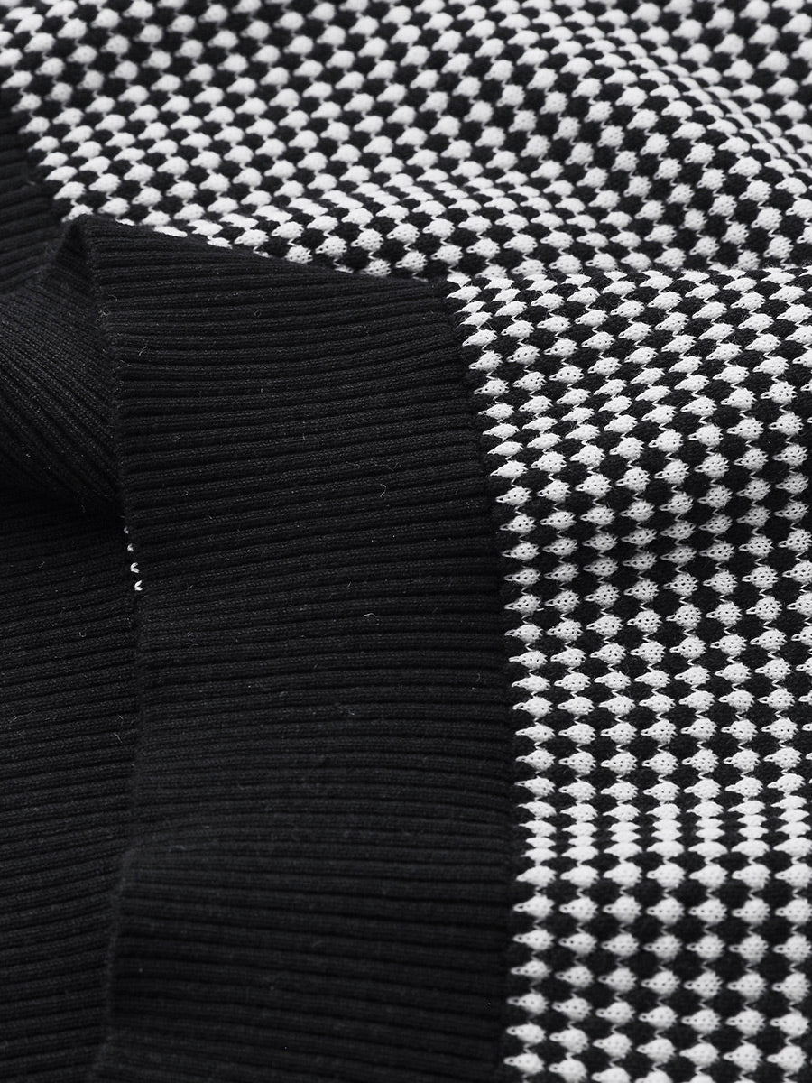 COMOBOCA Women's Houndstooth Pattern Knit T-Shirt