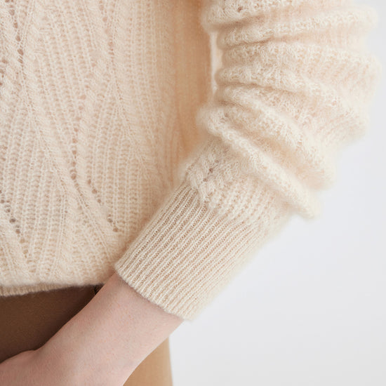 COMOBOCA 100% Cashmere Women's Cable Knit Sweater