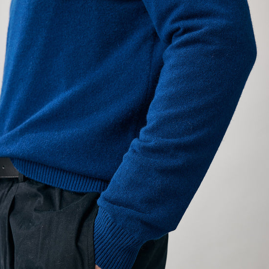 COMOBOCA 100% Cashmere Men's V-Neck Sweater