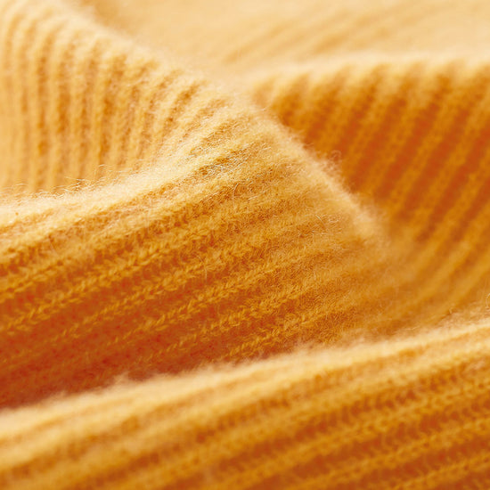 COMOBOCA 100% Cashmere Women's Lantern Sleeve V-Neck Knit Sweater