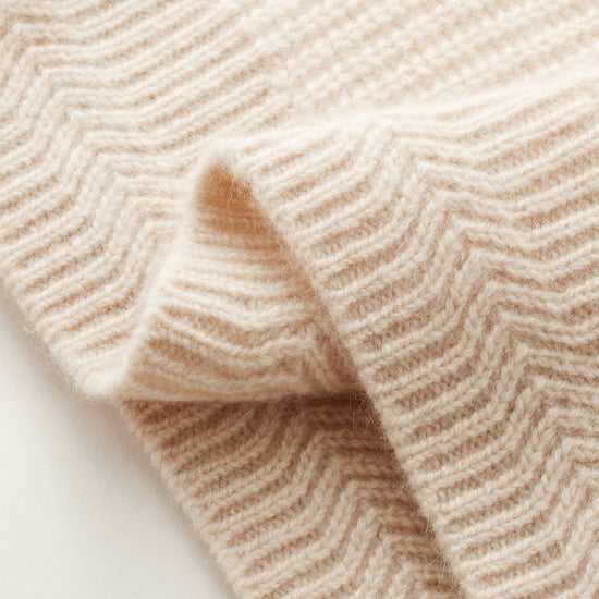 COMOBOCA 100% Cashmere Women's Ribbed Round Neck Sweater