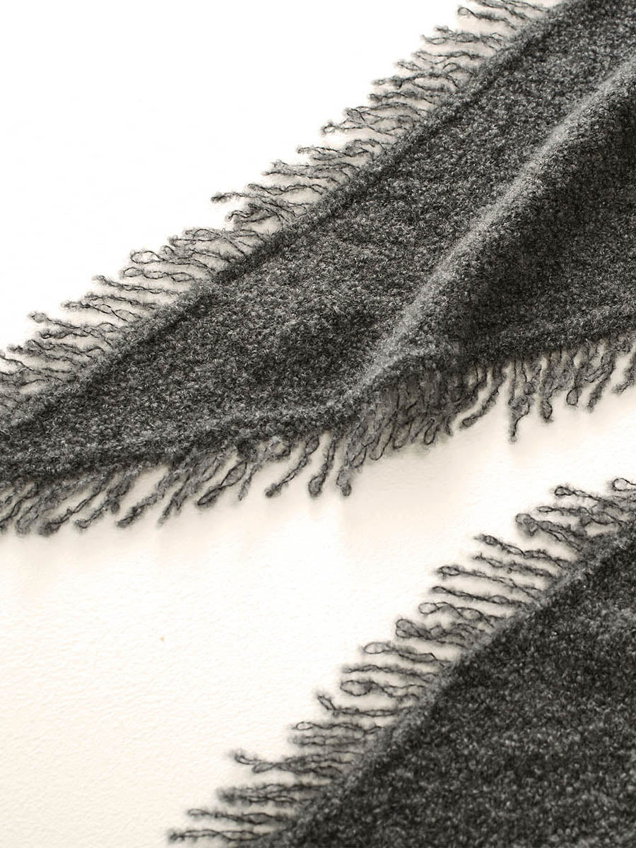 COMOBOCA Women's Fringed Triangle Knit Scarf