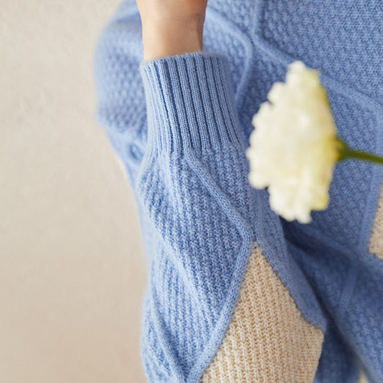 COMOBOCA 100% Cashmere Women's Sweater with Gold&Silver Threads