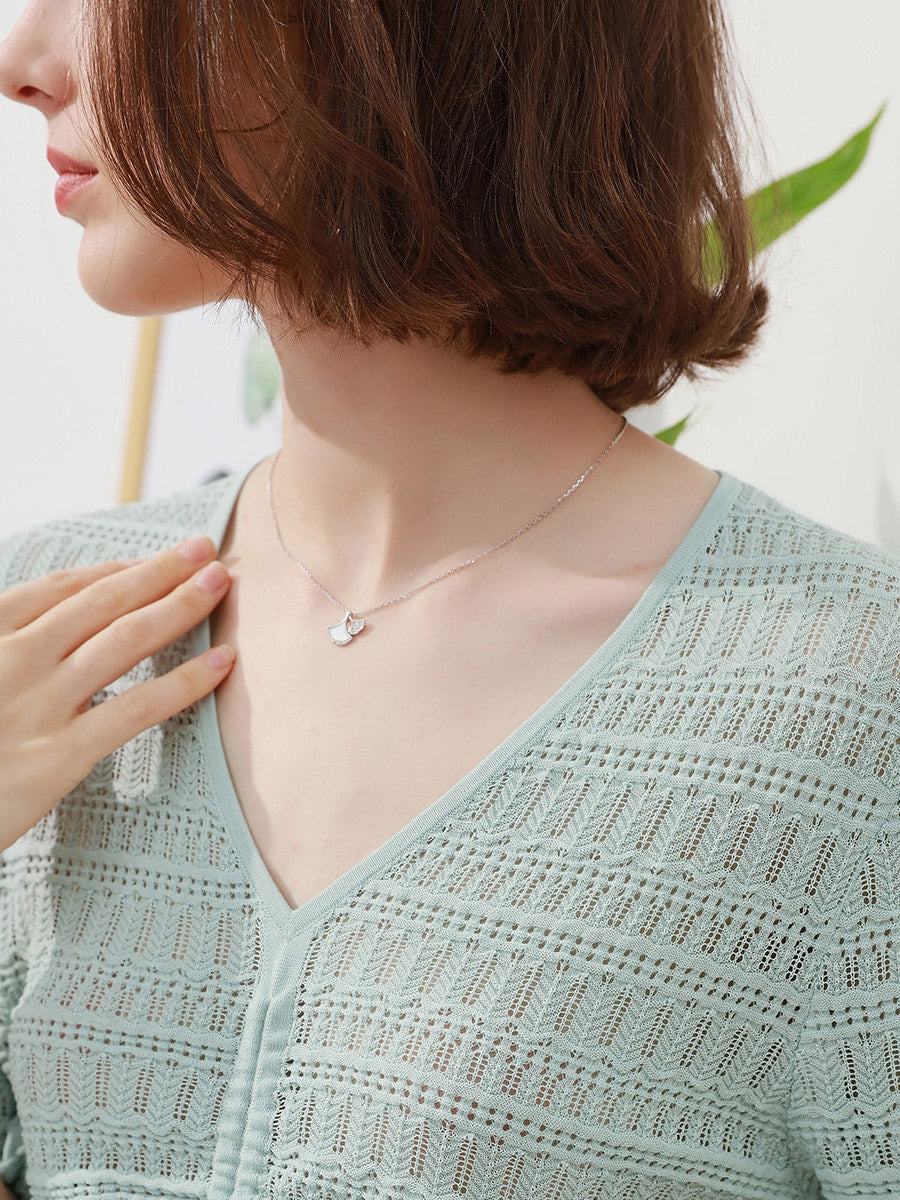 COMOBOCA Women's V-Neck Ruched Knit T-Shirt