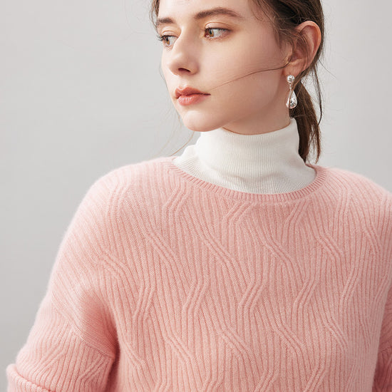 COMOBOCA 100% Cashmere Women's Geometric Wave Knit Sweater